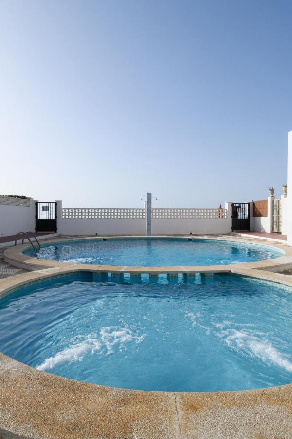 Casas Blancas Parque Montroig Apartament